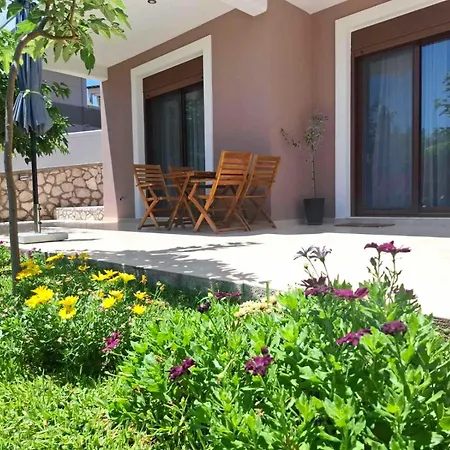 Rhodes Soul Luxury بيت للعطل *