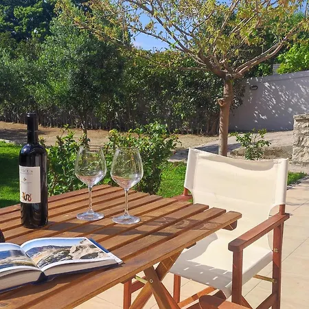 Rhodes Soul Luxury Casa de Férias Asgourou